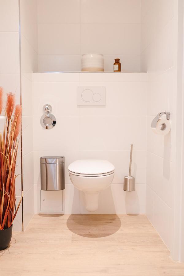 World Of Rooms - Apartment Paris Kassel Luaran gambar