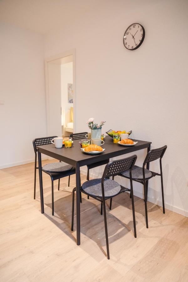 World Of Rooms - Apartment Paris Kassel Luaran gambar