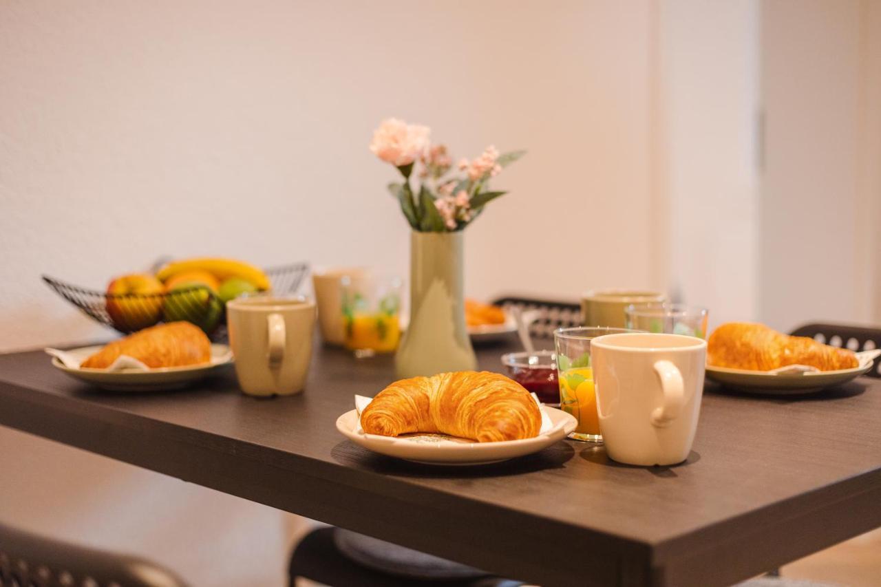 World Of Rooms - Apartment Paris Kassel Luaran gambar